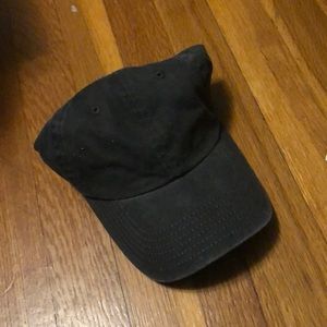 Basic black baseball cap